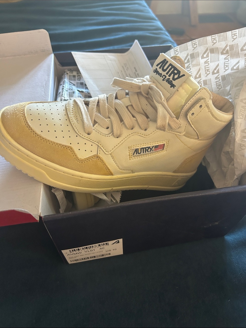 Super vintage Autry high-top sneakers